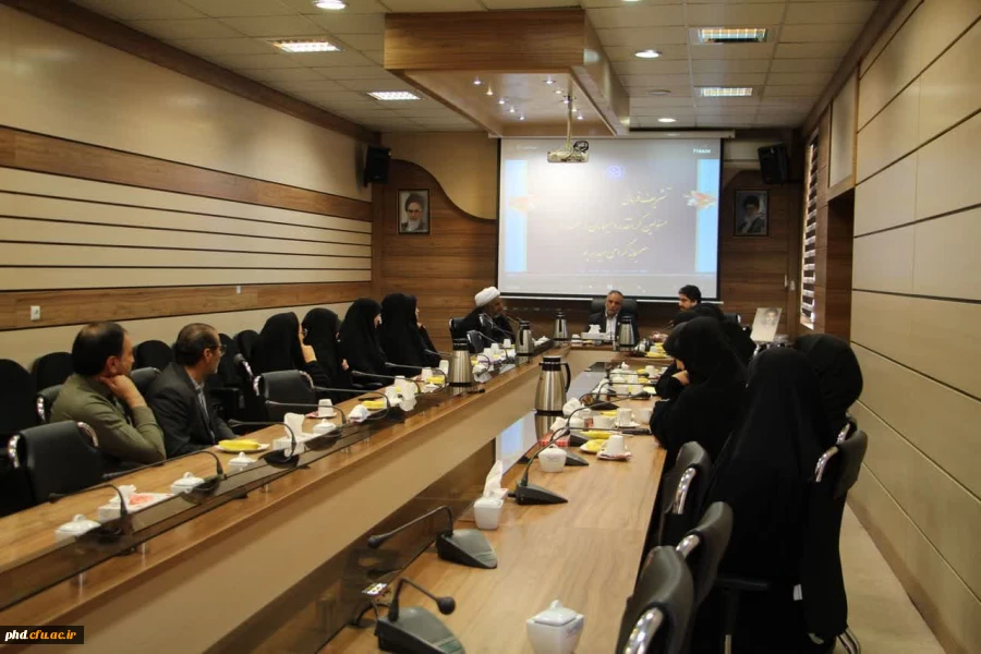 مراسم تکریم ومعارفه کارشناس حراست پردیس شهید هاشمی نژاد برگزارشد.
 2