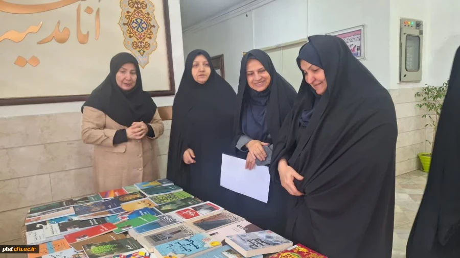 به مناسبت بزرگداشت هفته کتاب و روز کتابدار برگزار شد :تقدیر از مسئولین کتابخانه نور 6