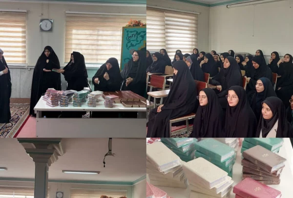 تقدیم قرآن اهدایی مقام معظم رهبری به دانشجو معلمان پردیس شهید هاشمی نژاد ومراکز آموزش عالی تابعه  4
