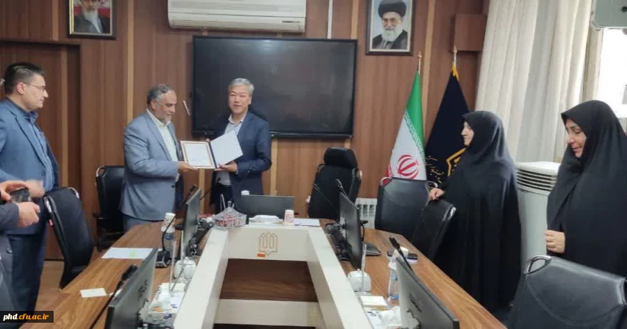 نشست مشترک مدیر دانشگاه فرهنگیان  خراسان رضوی  ومسئولین پردیس شهید هاشمی نژاد با  مدیرکل نوسازی مدارس استان جهت رفع مشکلات و نیازهای پردیس ها و مراکز آموزش عالی 2