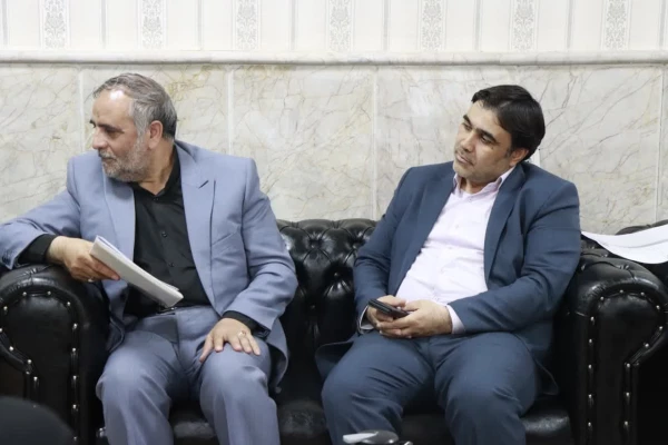 نشست مشترک و راهبردی مدیرکل آموزش و پرورش خراسان رضوی  و مدیریت دانشگاه فرهنگیان استان با هدف رفع کمبود فضاهای آموزشی و خوابگاهی پردیس ها و مراکز دانشگاه فرهنگیان استان 3