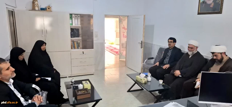 بازدید مسئولان از مرکز آموزش عالی شهید کلاهدوز قوچان با محوریت بررسی چالش  های فرهنگی و دانشجویی

 5