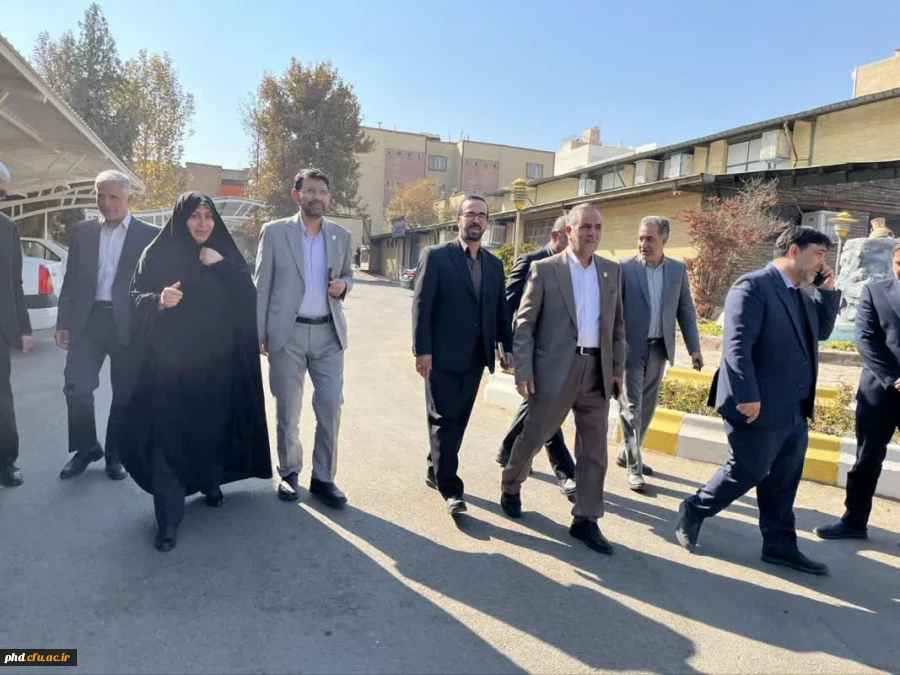 بازدید رجبعلی  برزویی ریاست دانشگاه فرهنگیان از برگزاری دوازدهمین_جشنواره_تدریس_برتر_کشوری 2