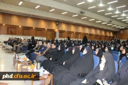 جشن روز دانشجو با حضور مسئولان، اساتید و دانشجویان در تالار امام علی پردیس شهید هاشمی نژاد برگزار شد. 
 5