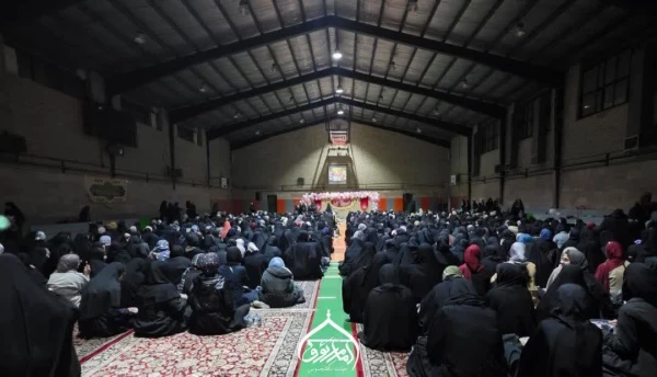  جشن نورا؛ گرامیداشت روز مادر با حضور گسترده دانشجویان در پردیس شهید هاشمی نژاد

 4